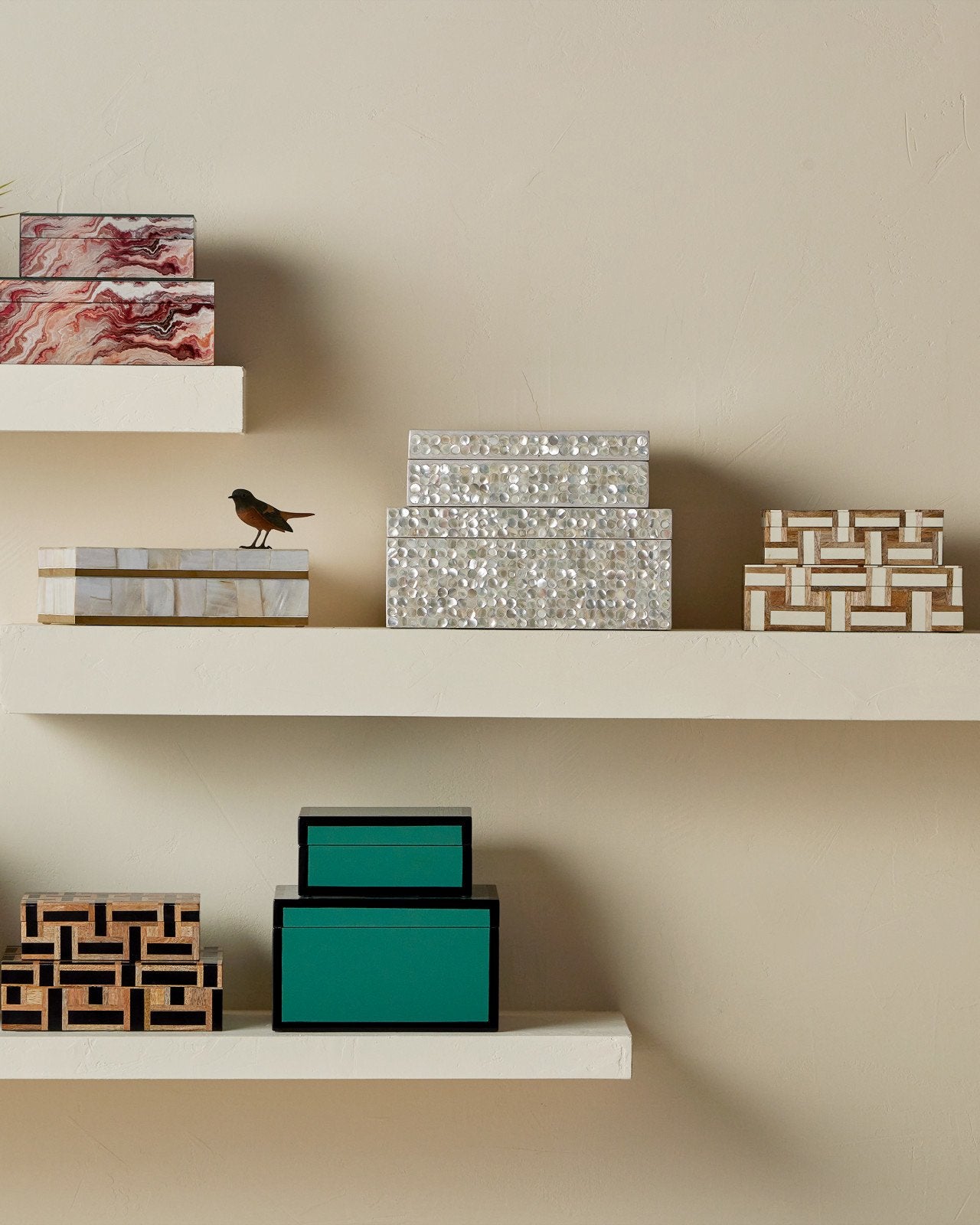 Aarna Cream Box Set of 2